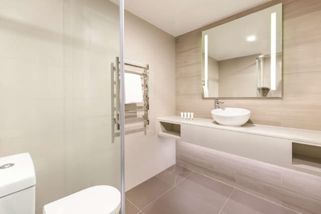 Premier Room