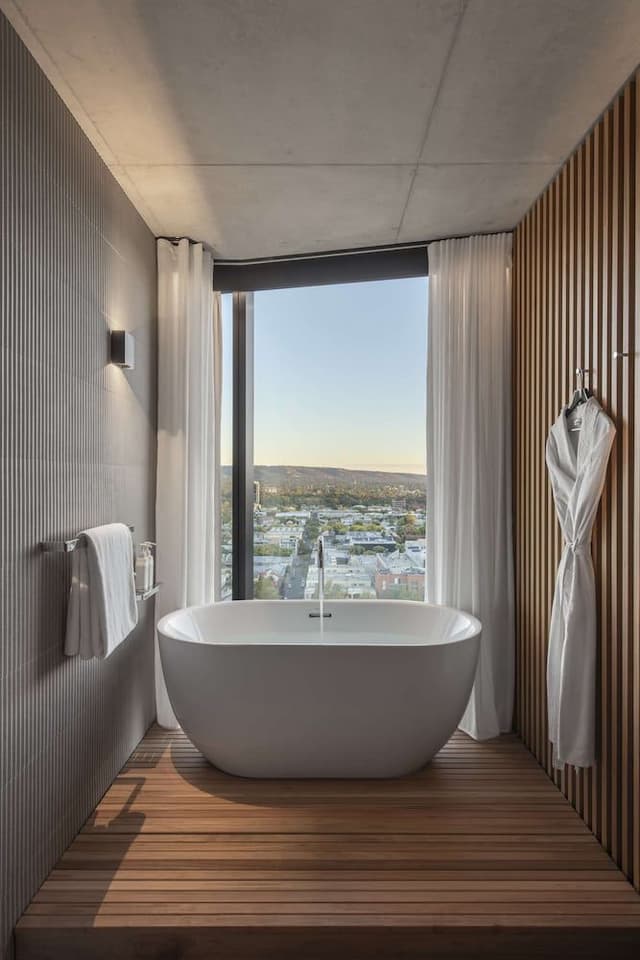 Urban Retreat Room King including 2 nightly drink vouchers