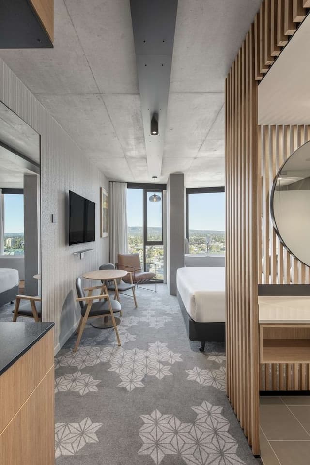 Urban Retreat Room King including 2 nightly drink vouchers