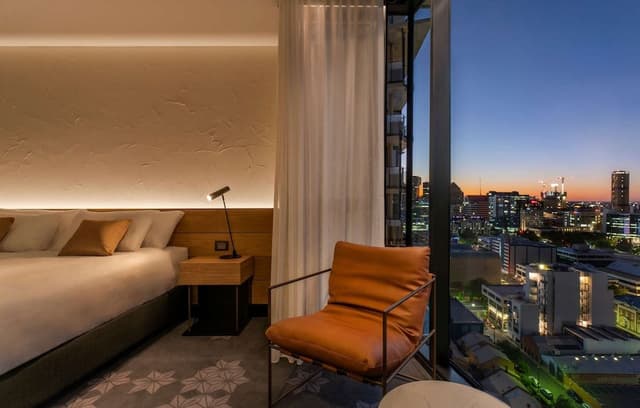 Premier Suite 1 King Bed including 2 nightly drink vouchers
