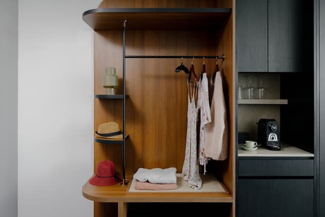 Premium Room, 1 King Bed, Kitchenette
