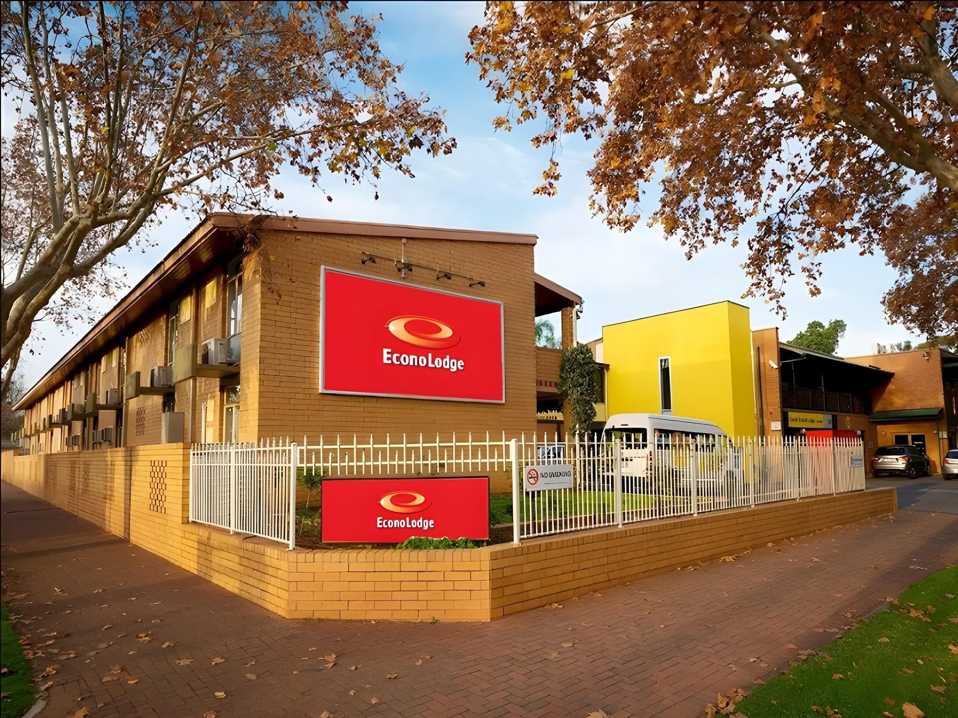 Econo Lodge East Adelaide1