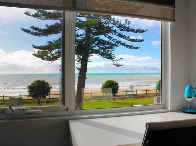 Executive Room, Oceanfront