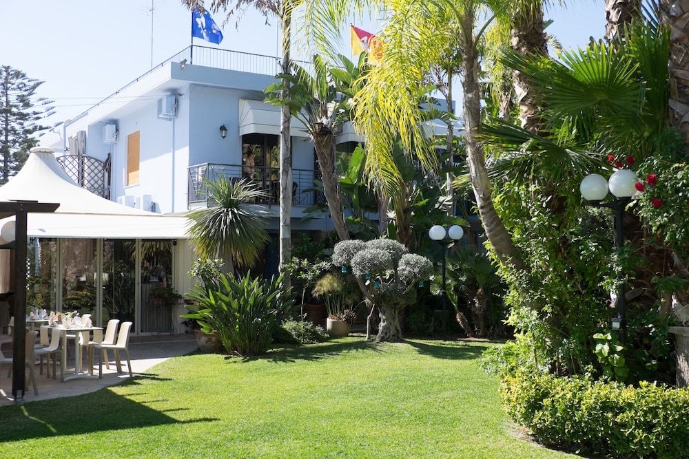 Villamare4