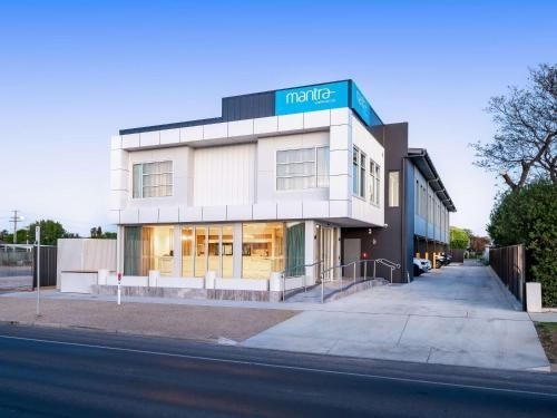 Mantra Shepparton0