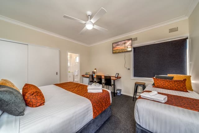 Standard Triple Room, Multiple Beds