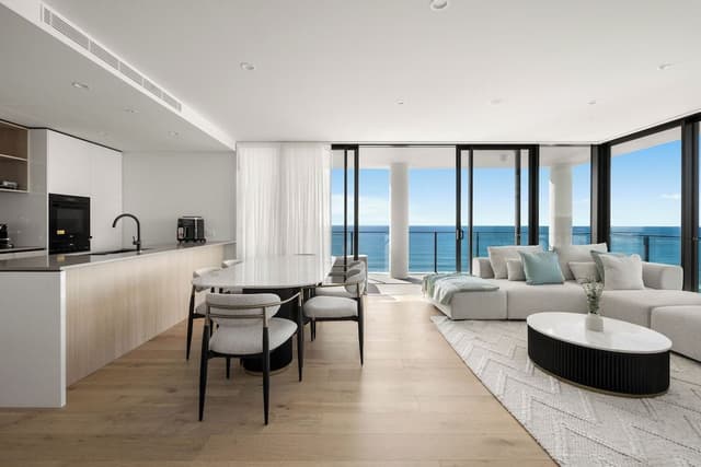 Luxury Apartment, Ocean View