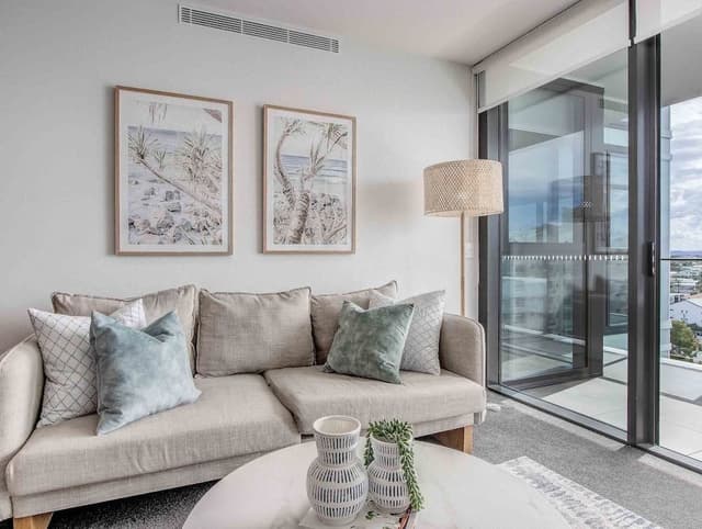 Two Bedroom Two Bathroom Ocean View Apartment - Level 9