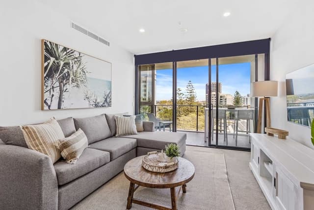 Two Bedroom Two Bathroom Ocean View Apartment - Level 5