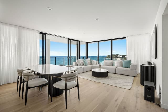 Luxury Apartment, Ocean View