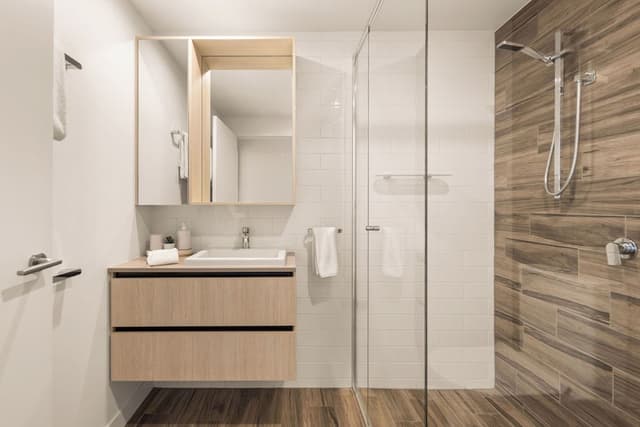 Two Bedroom Two Bathroom Ocean Glimpses Apartment - Level 6