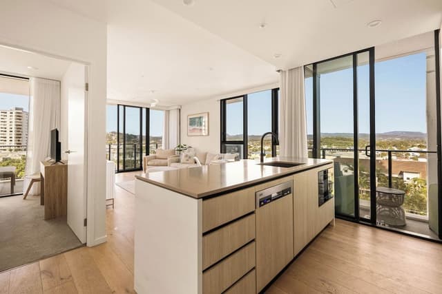 Two Bedroom Two Bathroom Ocean Glimpses Apartment - Level 6