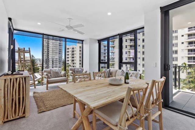 Two Bedroom Two Bathroom Ocean View Apartment - Level 5