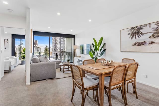 Two Bedroom Two Bathroom Ocean View Apartment - Level 5