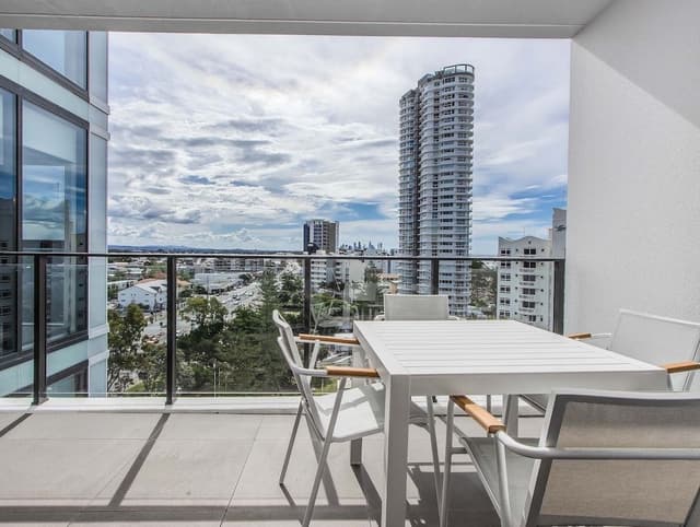 Two Bedroom Two Bathroom Ocean View Apartment - Level 9