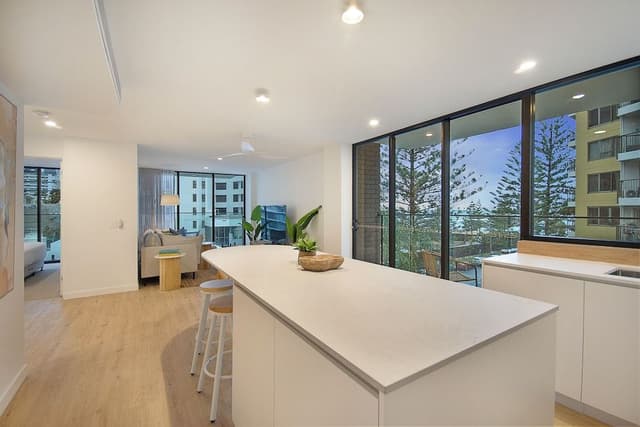 Deluxe Apartment, 2 Bedrooms, Partial Ocean View