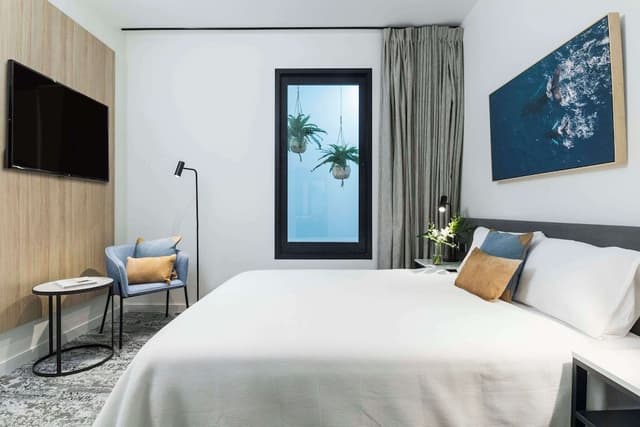 Room, No Windows (Hotel Internal)