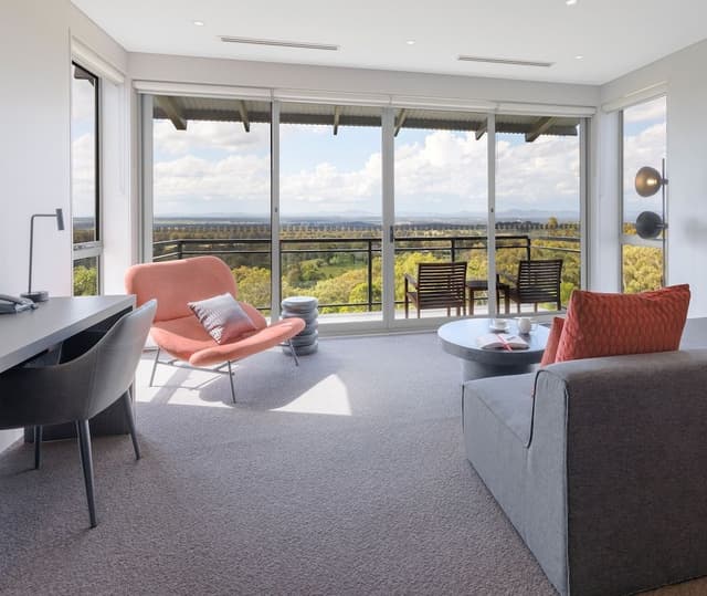 Suite, 1 Bedroom, Valley View (No Housekeeping)