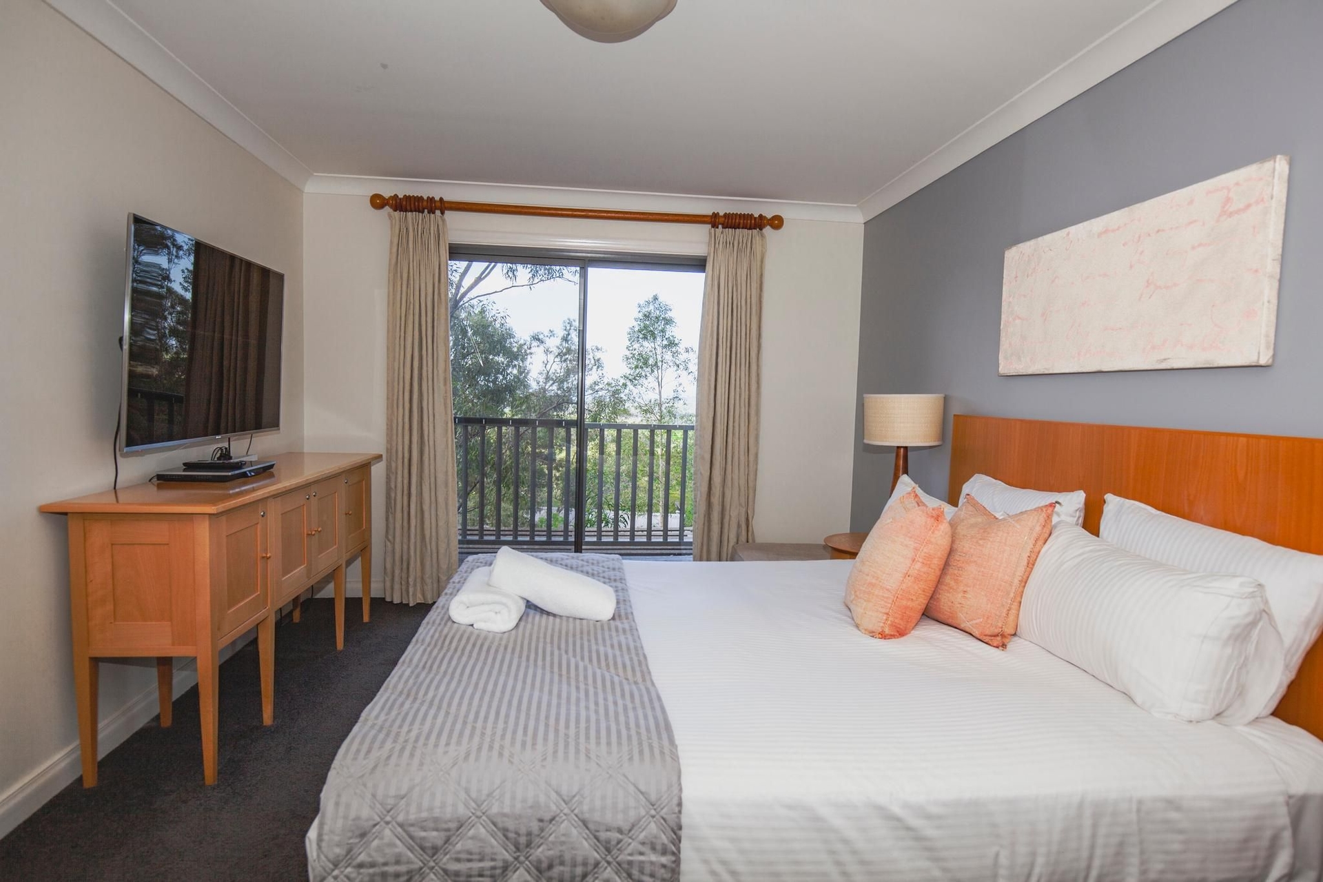 Villa Provincial - Cypress Lakes Private Villa2
