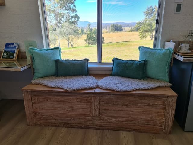 Triple Room (1 Queen Bed and 1 Single Bed)