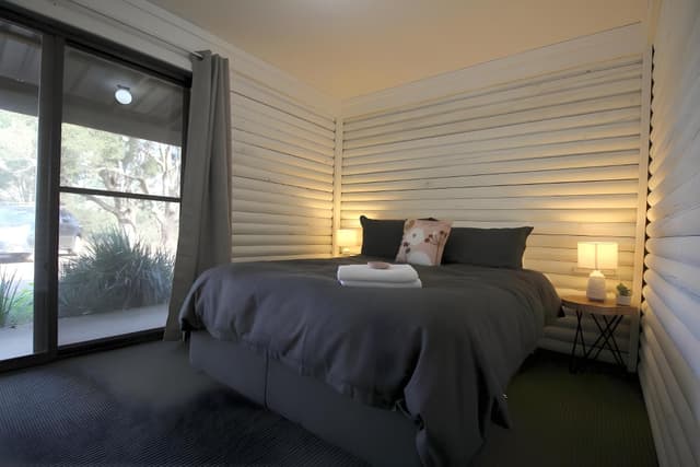 5 Bedrooms