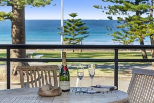 Beachfront on Golden Mile1