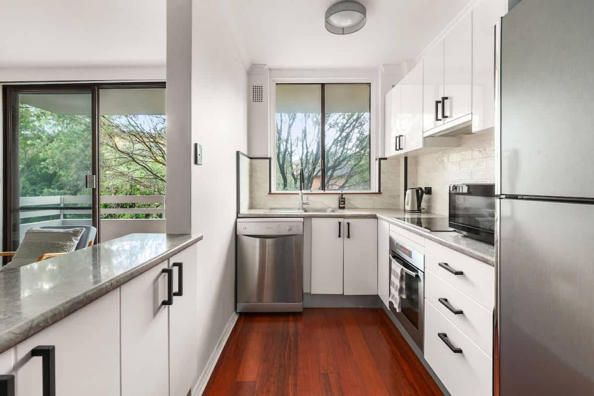 Cozy 2beds retreat in Manly Vale Cozy 2beds retreat in Manly Vale