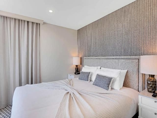 One-Bedroom Apartment With Ocean View