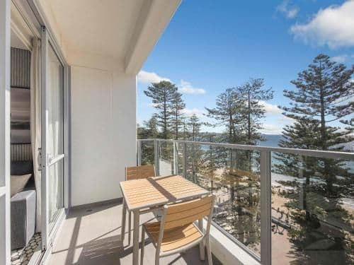 One-Bedroom Apartment With Ocean View