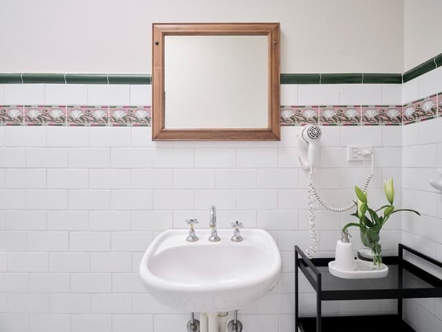 Family Ensuite Room