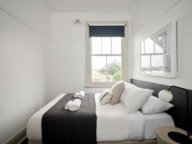 Single Room, Shared Bathroom