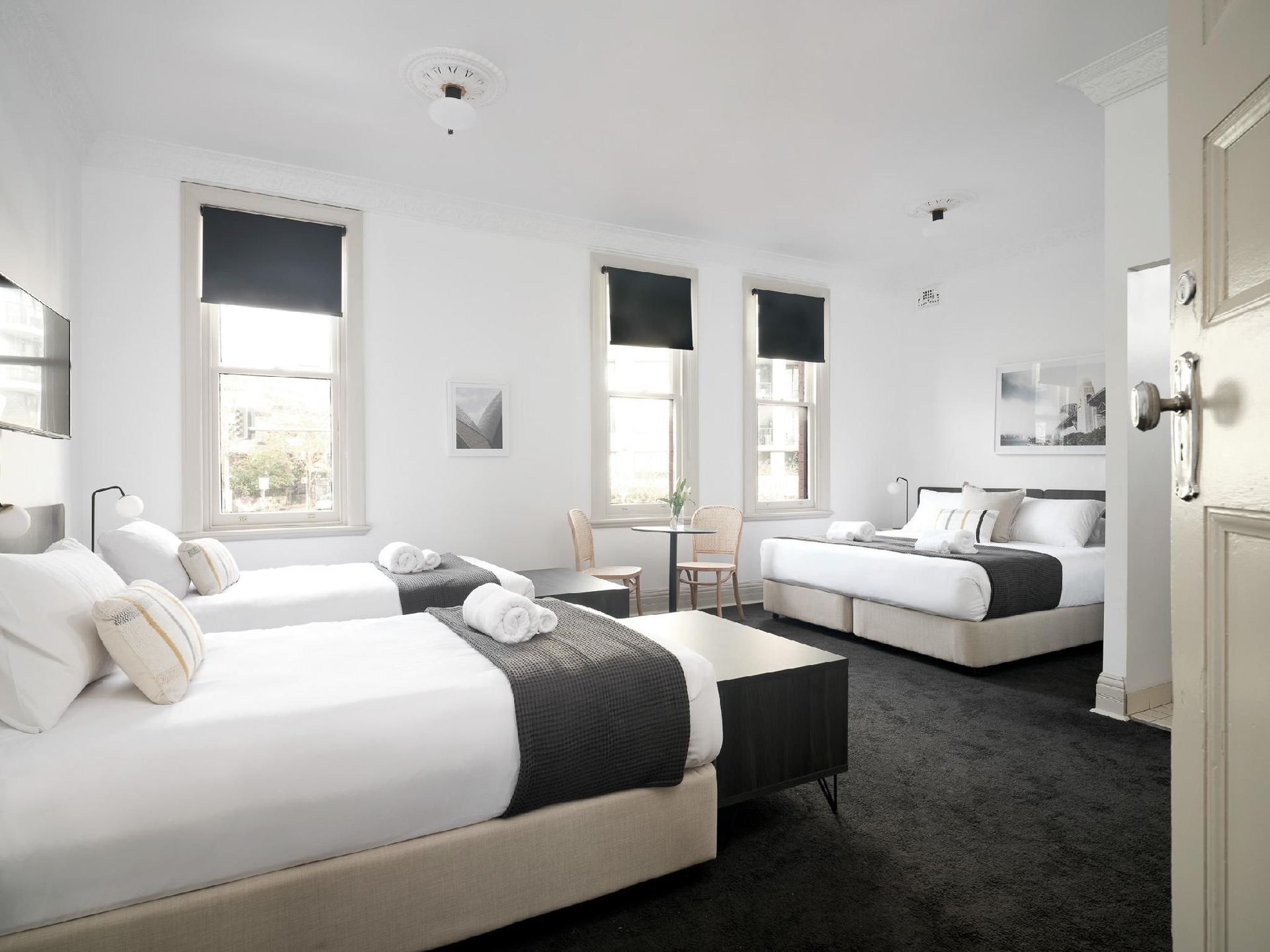 โรงแรมเดอะดันเคิร์ก (The Dunkirk Hotel)4