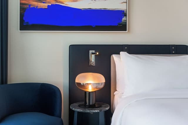 Deluxe Studio, 1 King Bed