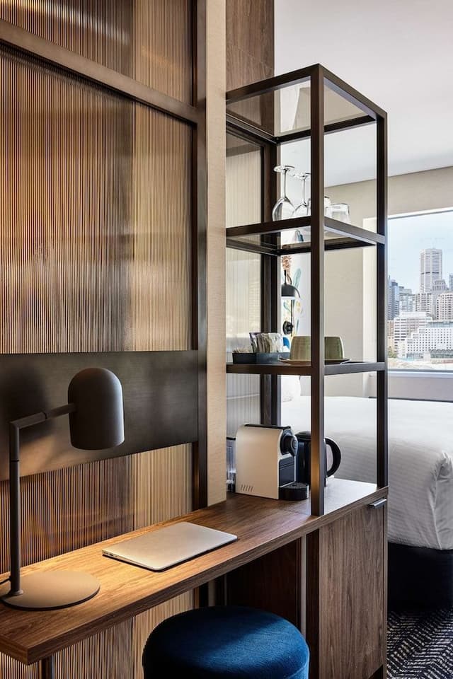 Standard Room, 1 Queen Bed, Non Smoking, City View
