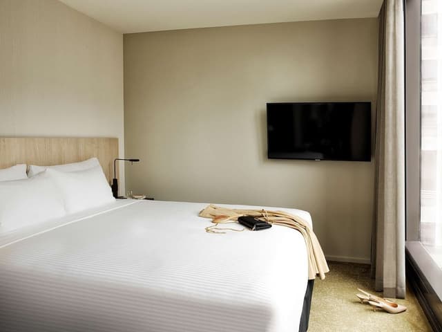 Destination A One Bedroom King - Daily Inclusions: Breakfast, Grazing Box & $25 Minibar Credit