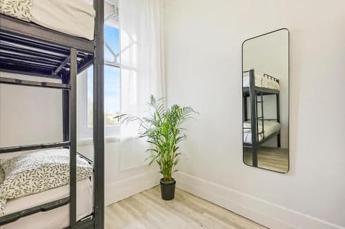 Standard 6 Bed Dormitory