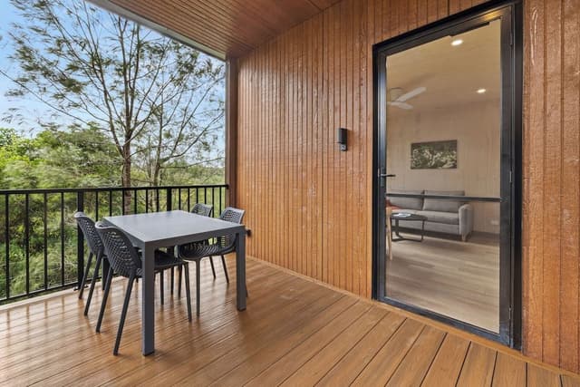 Deluxe 2 Bedroom Cabin