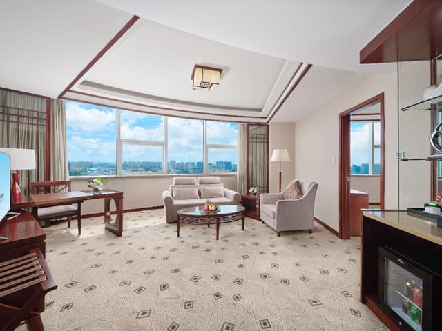 Suite with King Bed