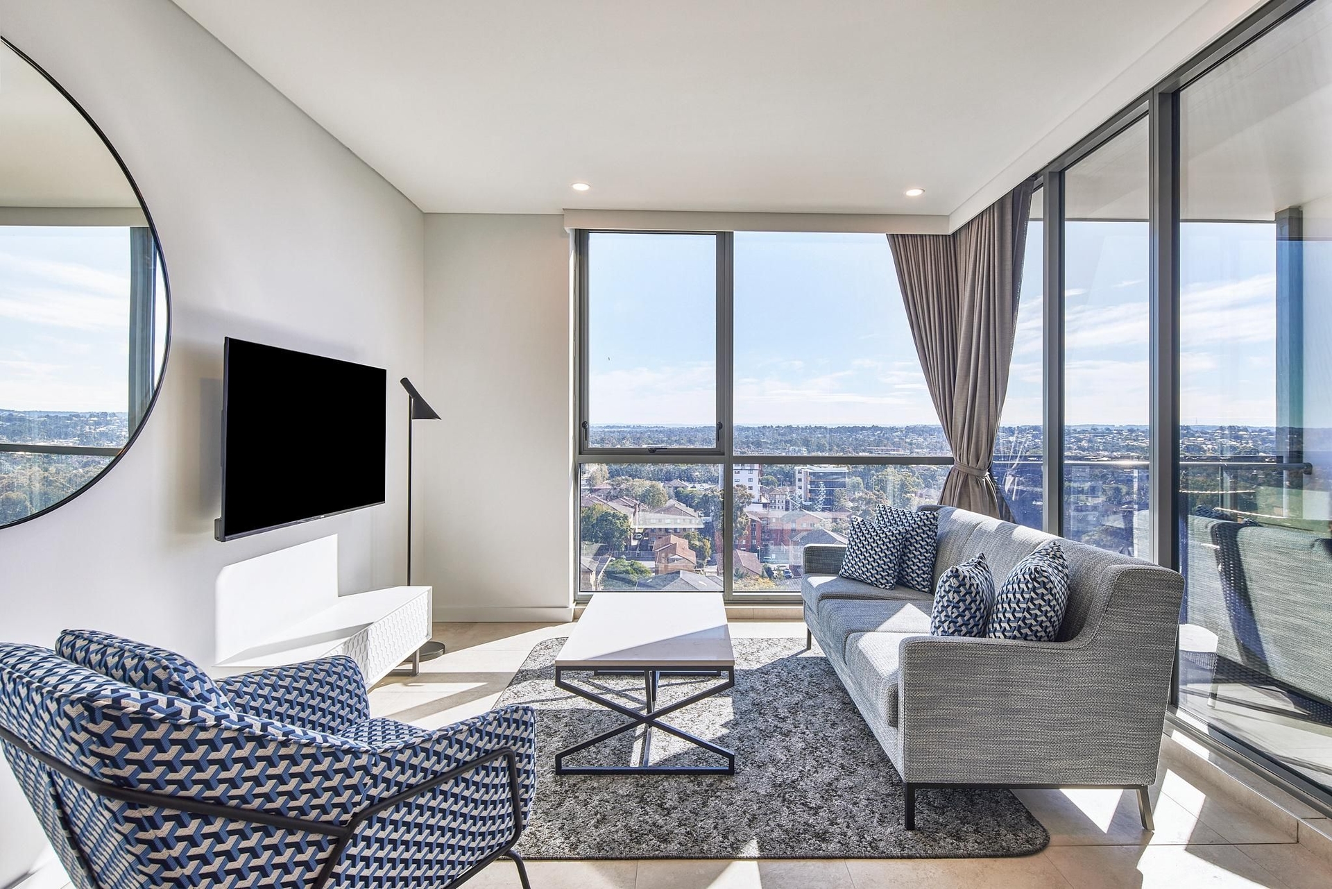 Meriton Suites Liverpool2