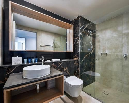 2 Bedroom Balcony Suite
