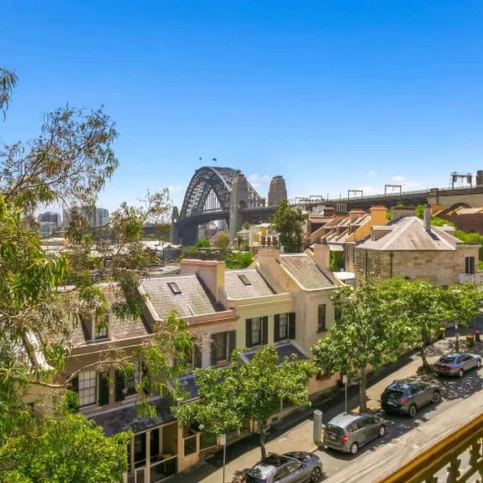 STUNNING SYDNEY HOME 5