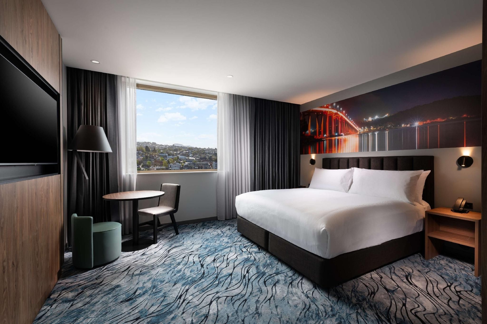 DoubleTree by Hilton Hobart3