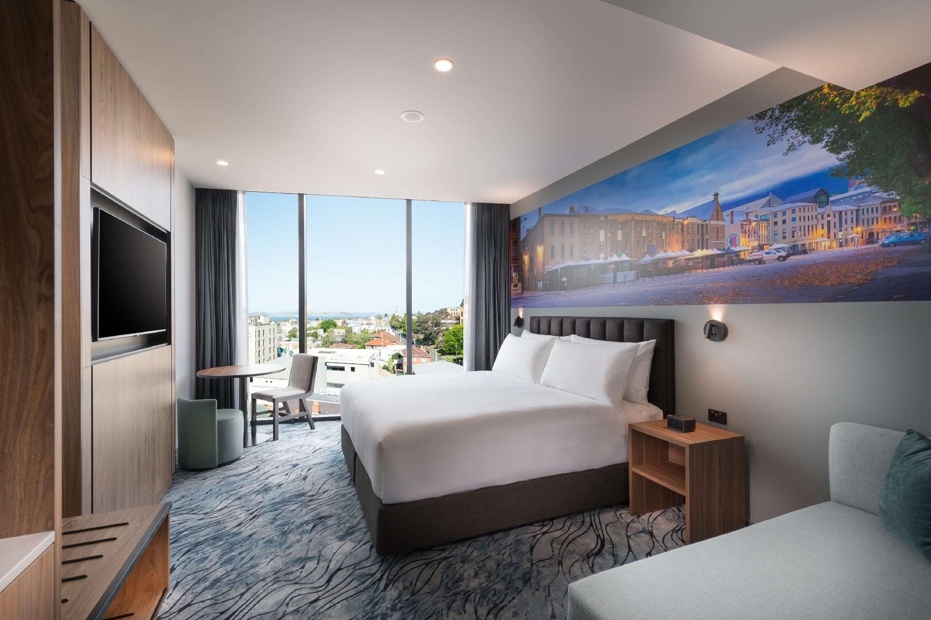 DoubleTree by Hilton Hobart4