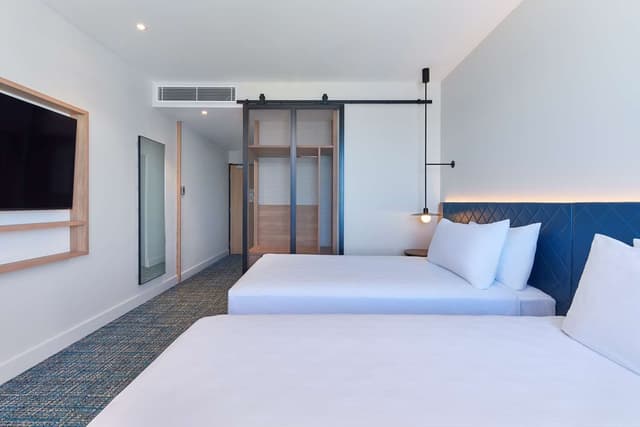 TWIN GUEST ROOM