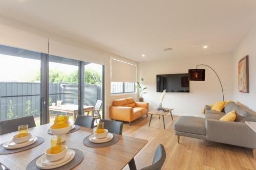 ชาเปล ไฮทส์ อพาร์ตเมนต์ (Chapel Heights Apartments)4