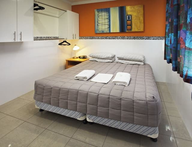Basic Apartment