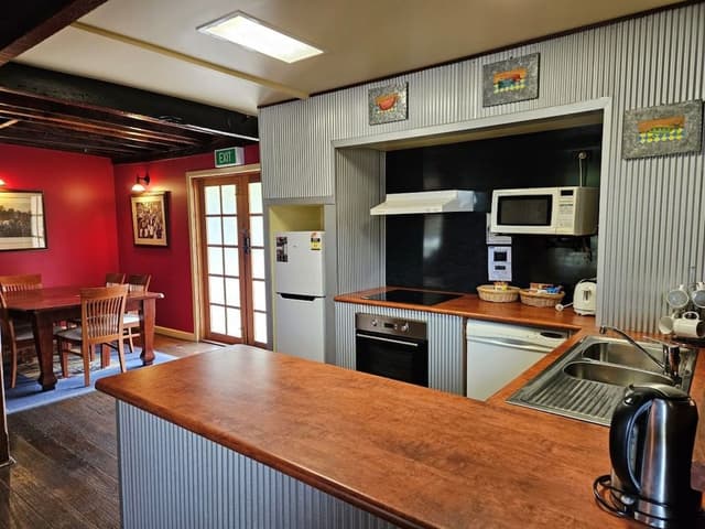 Three Bedroom Guest House