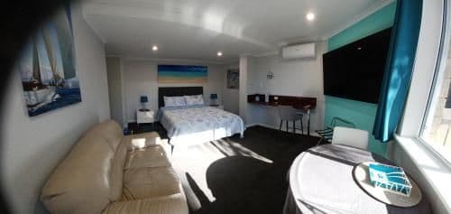 Suite with Garden View