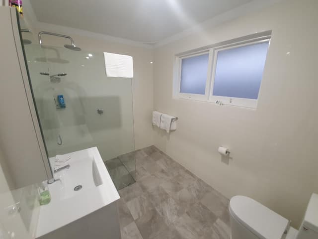 Queen Superior Room