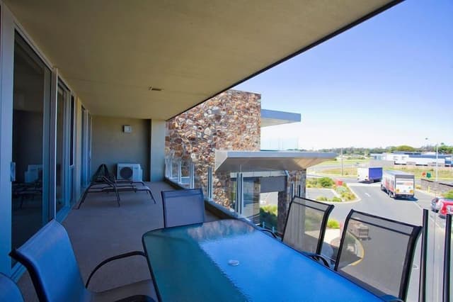 Two Bedroom Apartment - Pool View
